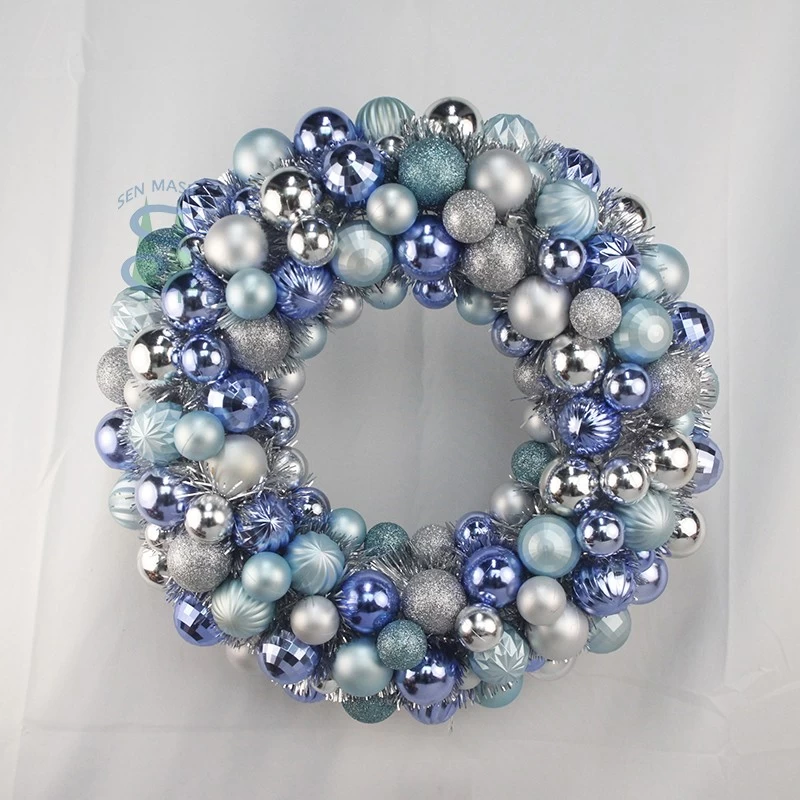 Chine Senmasine – couronnes de boules de noël de 40cm, avec lumières led, guirlandes bleues et argentées, ornements suspendus pour fête de noël fabricant