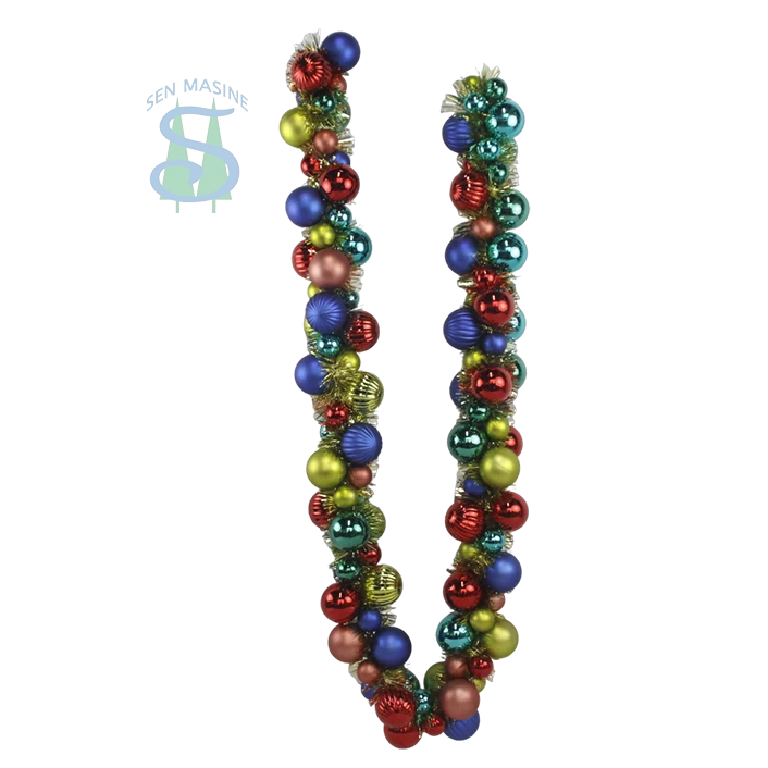 Chine Senmasine – guirlandes de boules de 6 pieds avec guirlandes, boules colorées, ornements muraux pour festival de noël, porte d'entrée suspendue fabricant