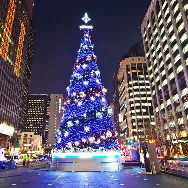 Árboles de Navidad de torre comercial gigantes personalizados para su lugar