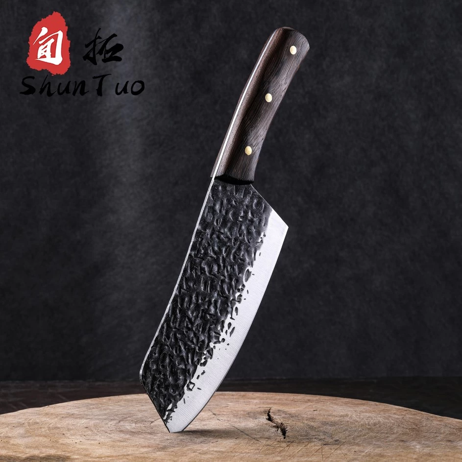 China Wholesale price high carbon steel kitchen chopper knife with wood handle for cooking manufacturer