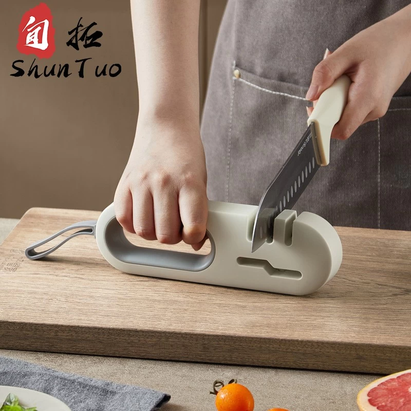 Cina coltelli da cucina per affilare a buon prezzo, affilacoltelli portatile 4 in 1 bianco, arancione, blu vendita caldo produttore