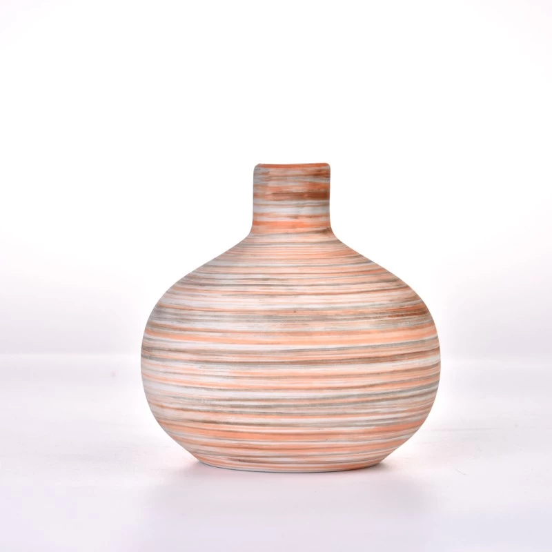 Unique Ceramic Diffuser Bottles Ceramic Vase For Home Decoration