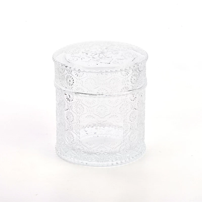 China Customized 475ml Embossed Glass Candle Vessels with Lids Home Decoration manufacturer