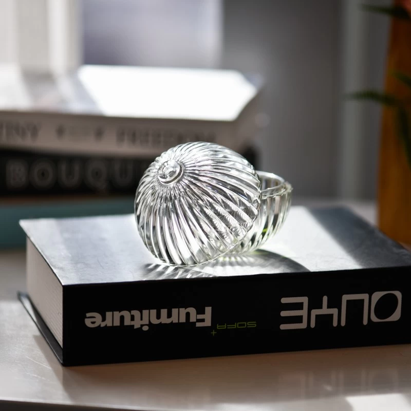  100ml ball-shaped stripe glass candle jar with lid