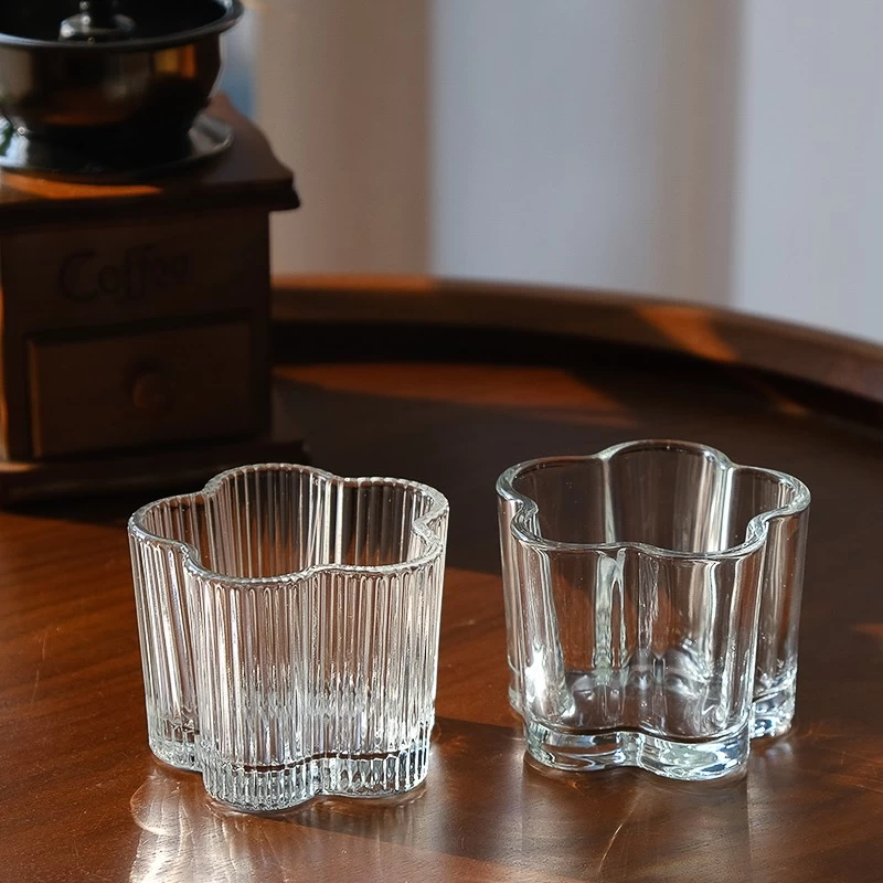 Custom 290ml 8oz Flower Shape Glass Candle Holder Stripe Glass Candle Jars Wholesale
