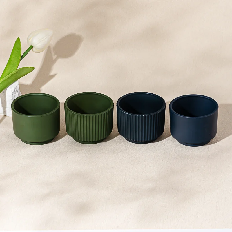 Empty blue color Glass Jar round Elegant Glass Jar Wholesale