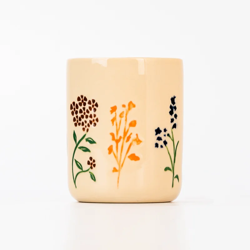 Custom Beautiful Ceramic Candle Vessel Ceramic Diffuser Bottles