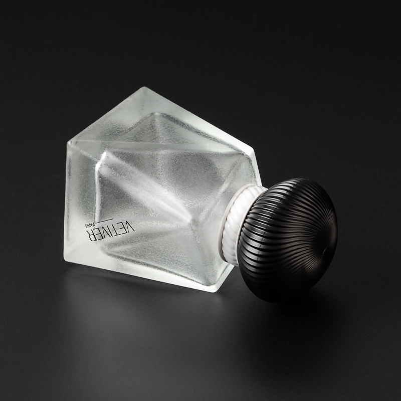 Frosted White Glass Bottle Perfume Fragrance Bottle Wholesale