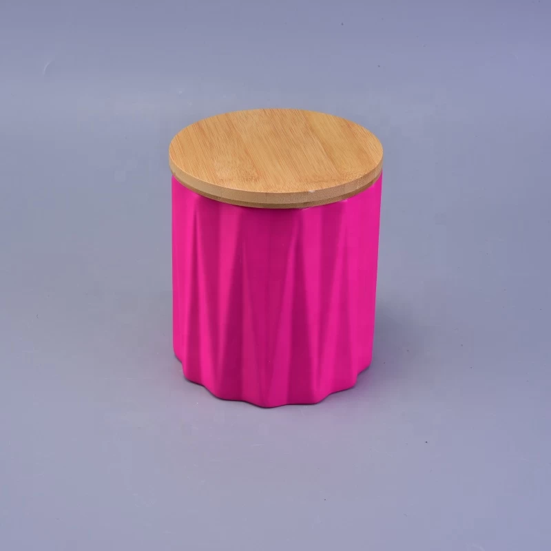 high quality modern ceramic candle holder with  wood lids wholesale