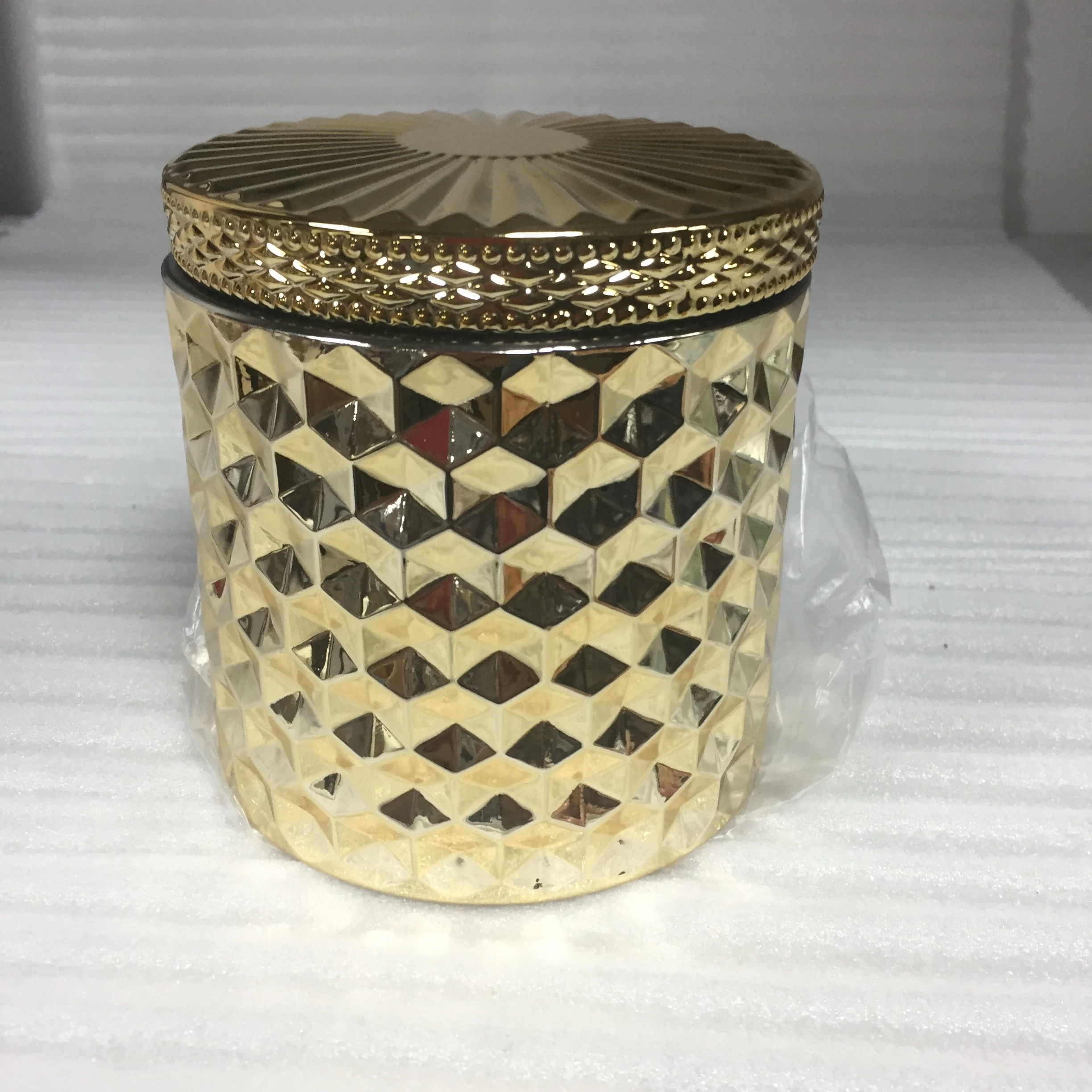 Custom Diamond Glass Candle Jar With Lid