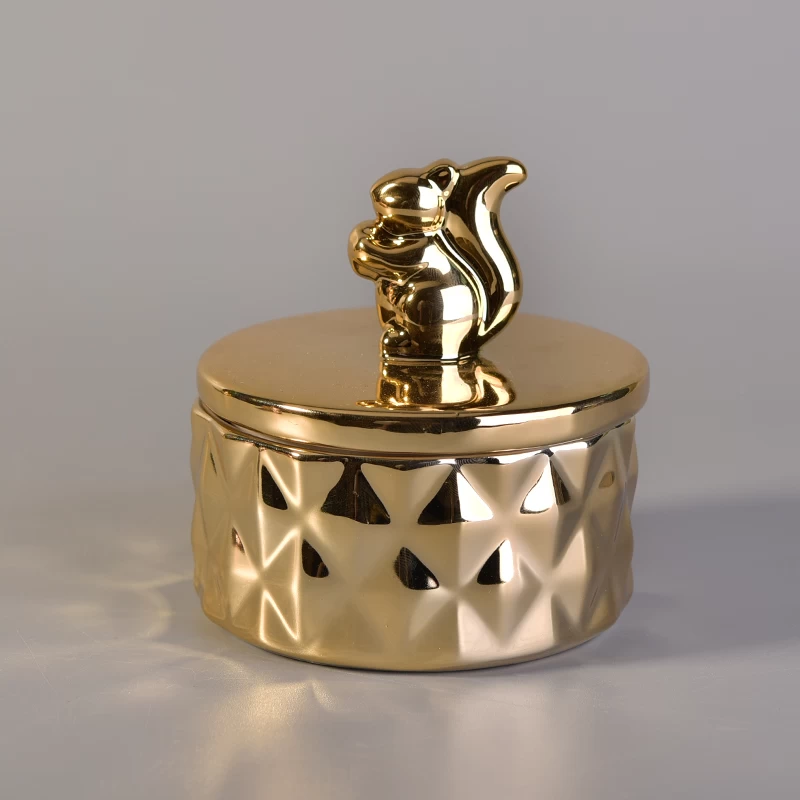 Gold Ceramic Candle Vessels With Animal Lid