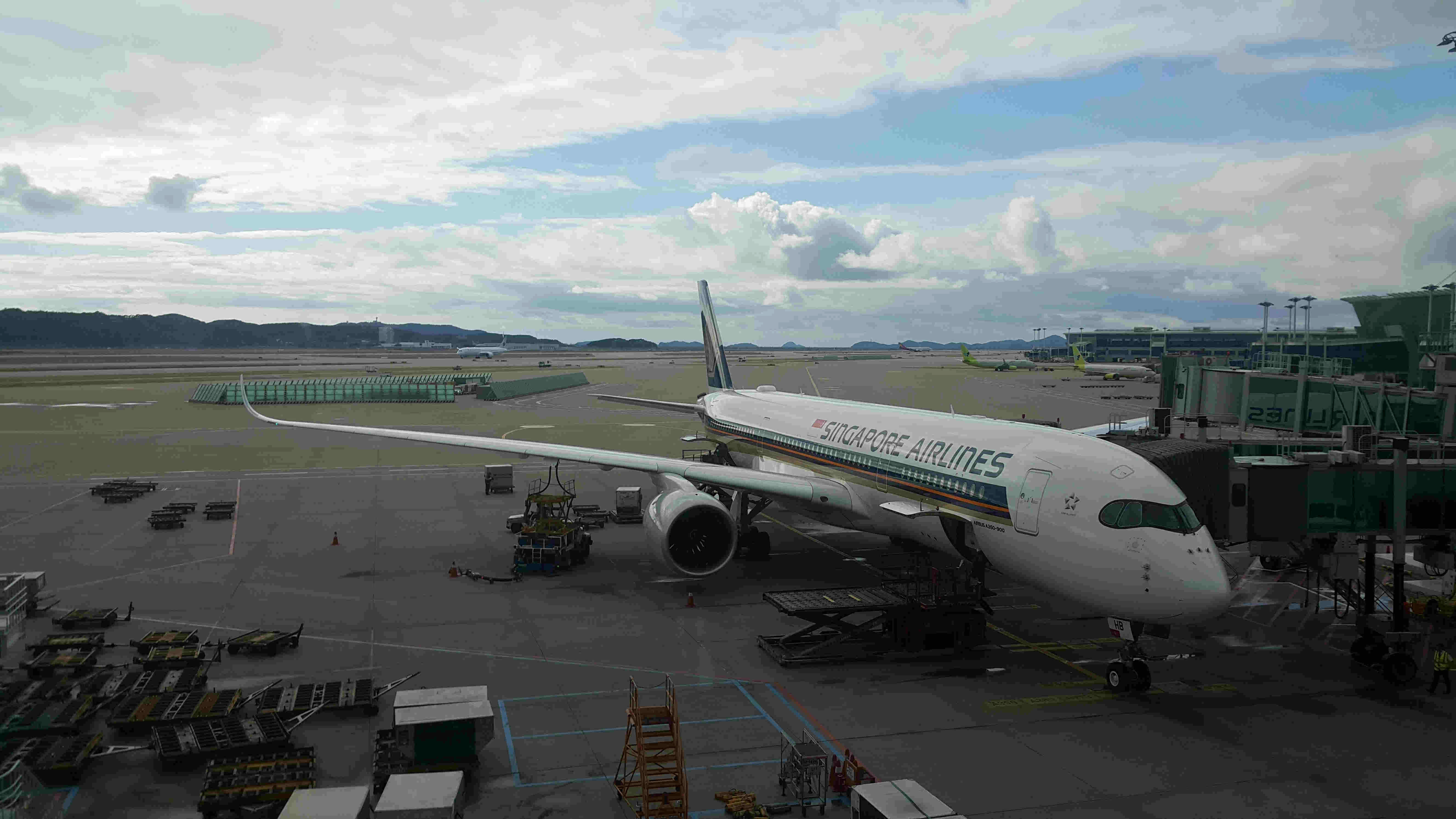 shenzhen to manila air freight rates, express air cargo shenzhen manila, sw wls dedicated philippines air shipping, manila secondary port air logistics, emergency air freight services manila