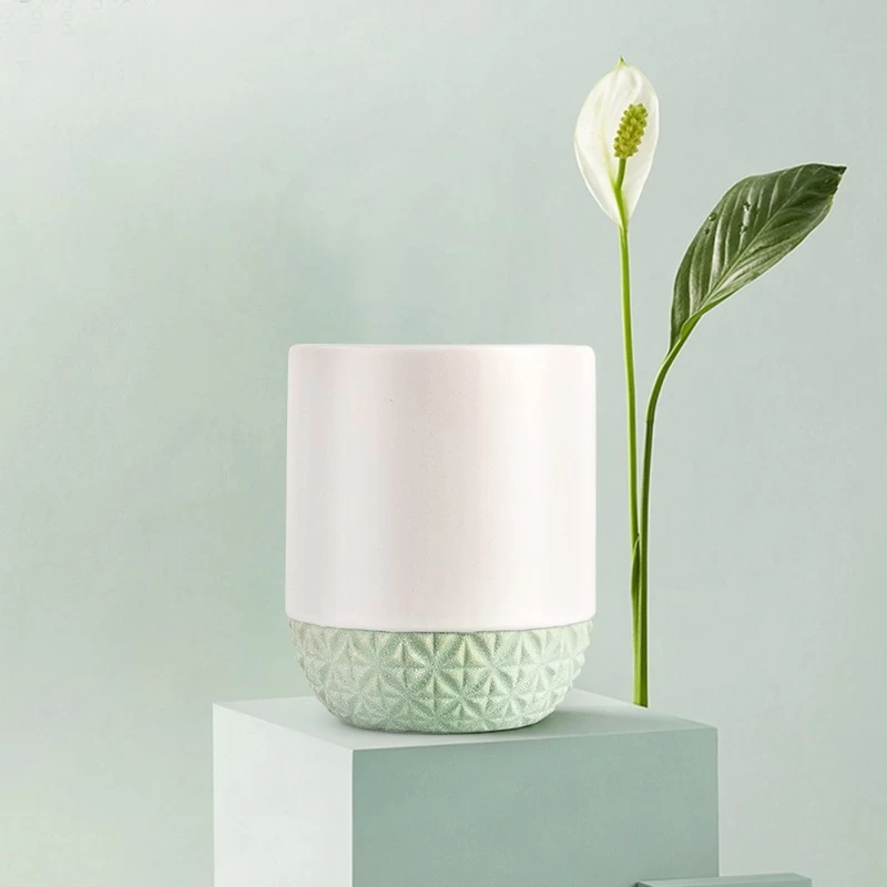 Custom empty luxury wholesale ceramic candle jar with colored bottom