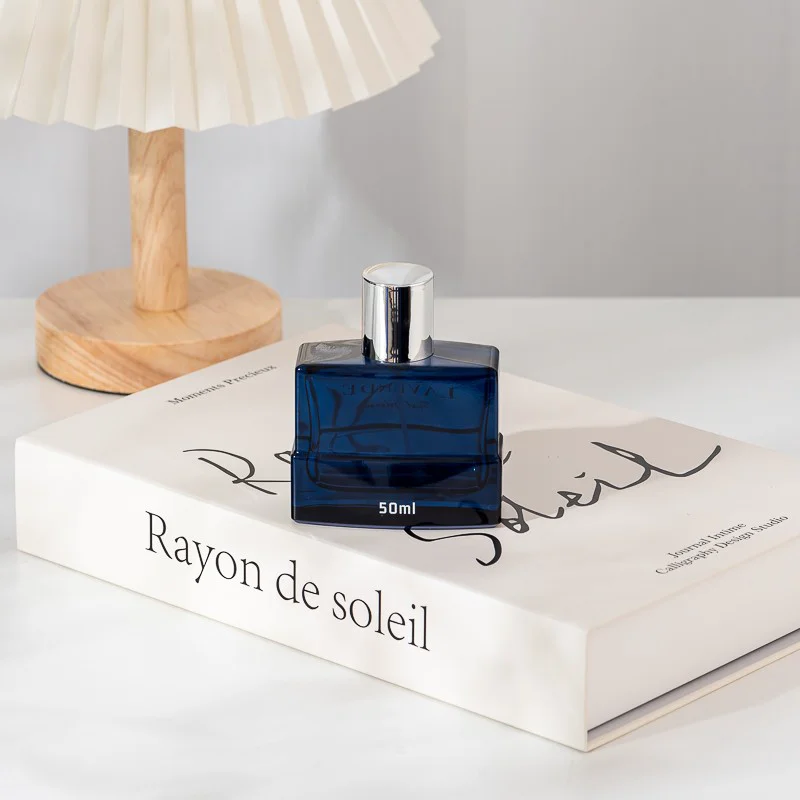 High End Dark Blue 50ml Glass Perfume Bottle with Spray Head