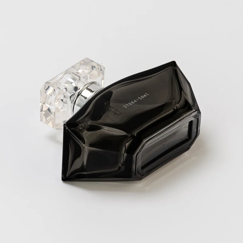 Luxury Unique Style Custom Logo 50ml Perfume Glass Bottle with Luxury Cap