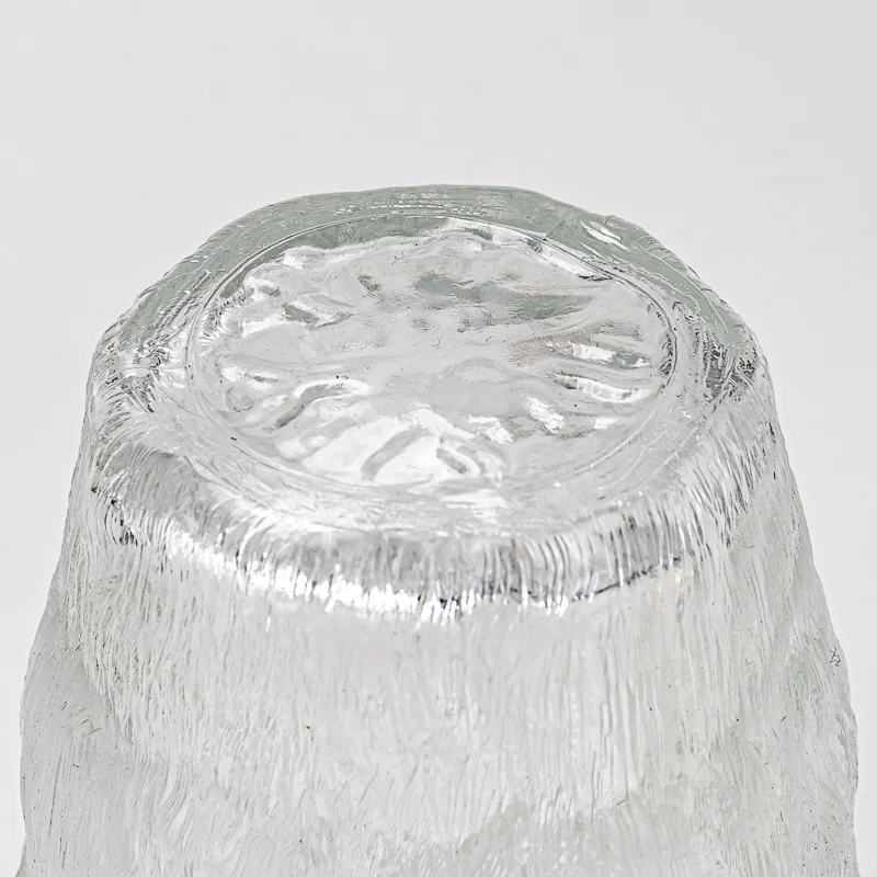 Luxury Embossed Finish Glass Cup Empty Candle Jar for Home Use