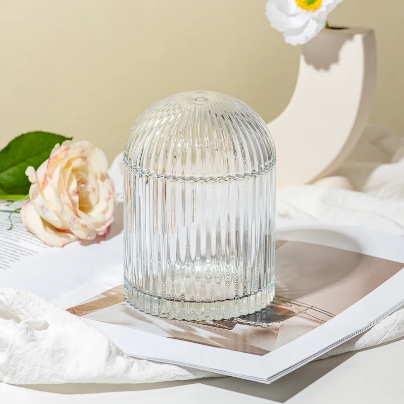 Popular Vertical Strip Design Glass Candle Vessel 17OZ Candle Holder with Round Lid
