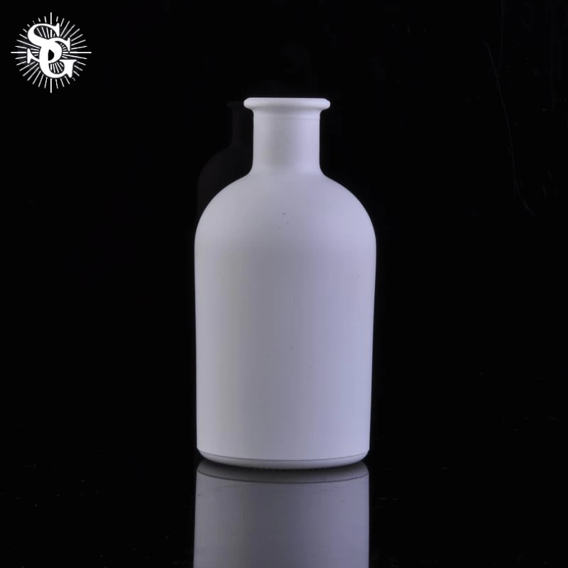 Sunny all white simple desgin reed glass diffuser bottle