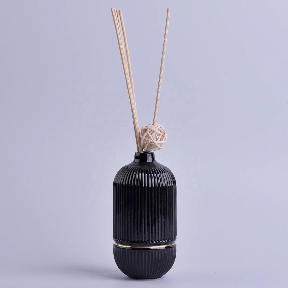 Sunny own design black reed diffuser bottle