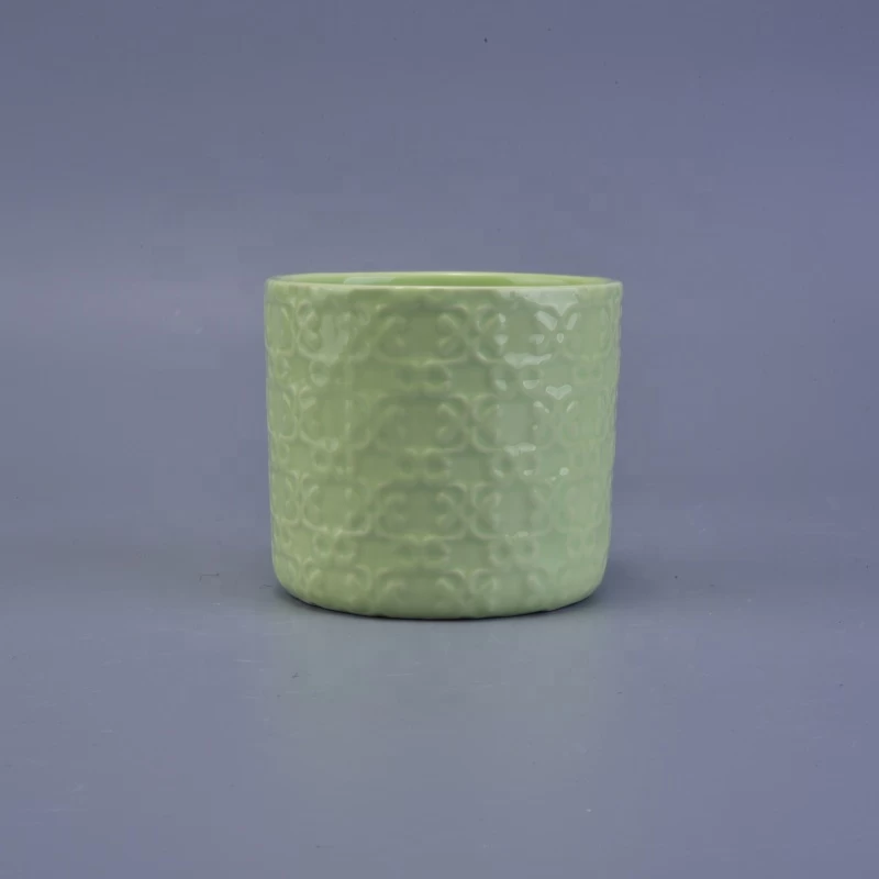Luxury coloured ceramic candle jar with wood lid