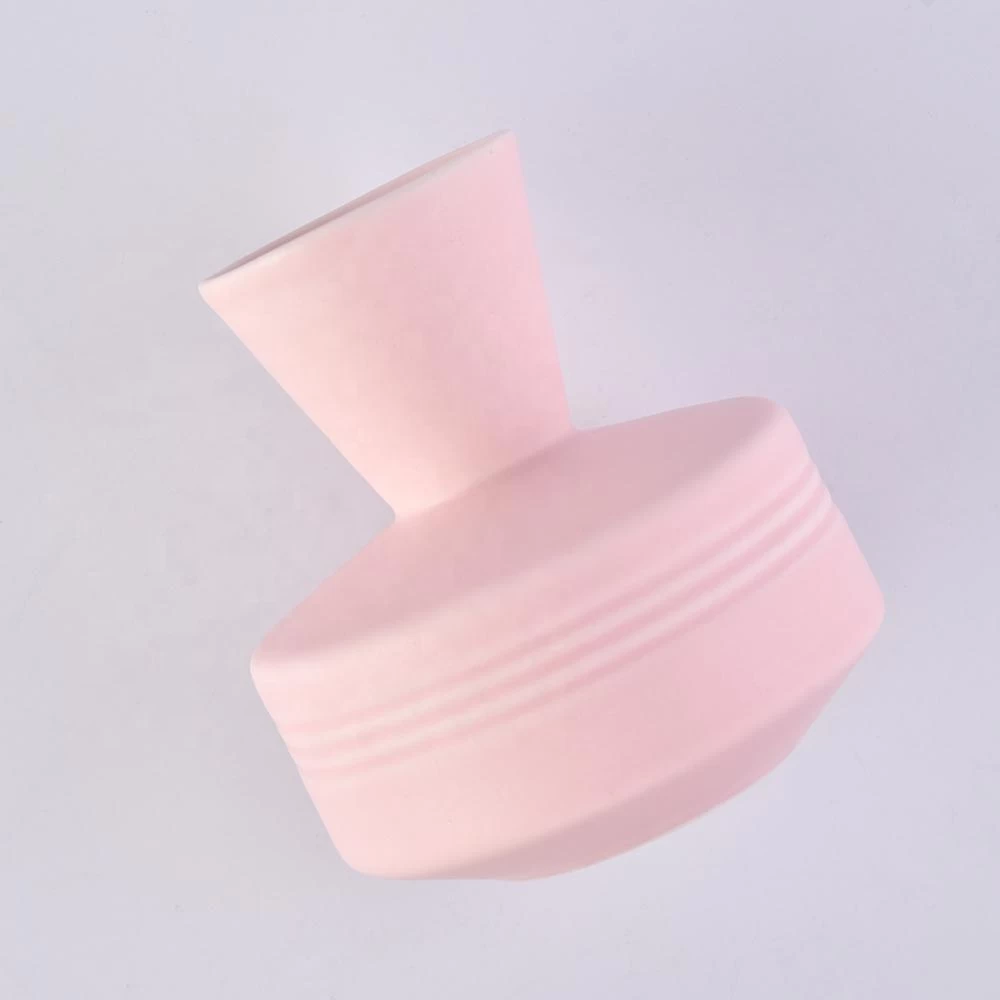New design pink luxury matte reed diffuser ceramic bottles