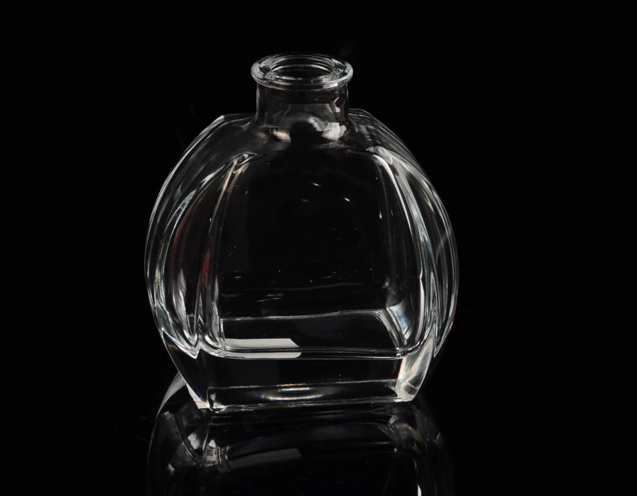 Sunny 210ml  transparent unique desgin glass aromatherapy diffuser bottle