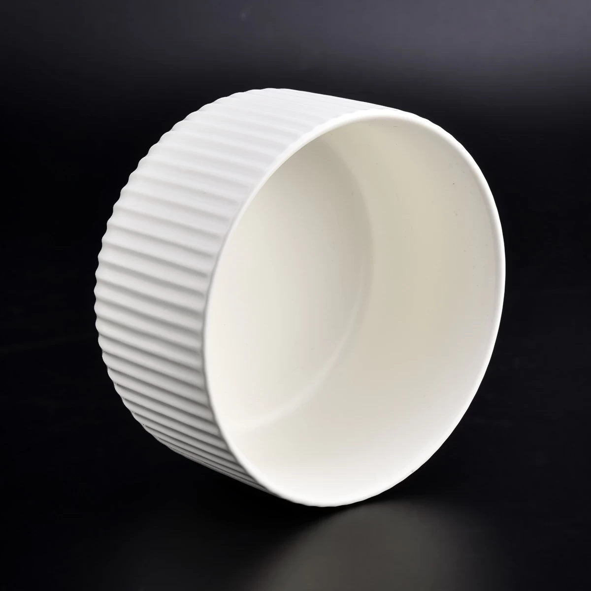 white color ceramic candle containers with strips design