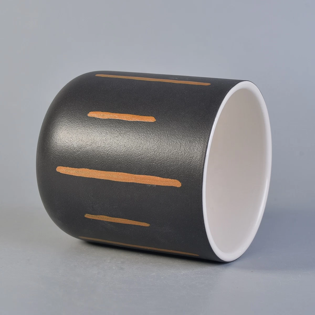 Suppliers custom black glazed cylinder ceramic candle holders 8oz 10oz 11oz