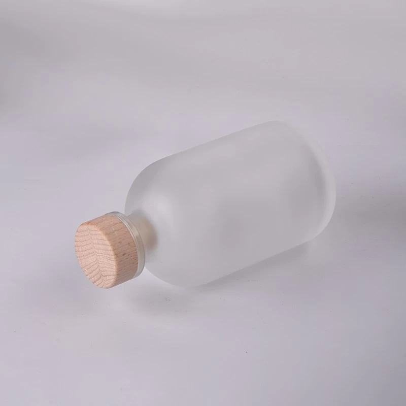 9oz glass frosted diffuser reed bottle with  wooden cork