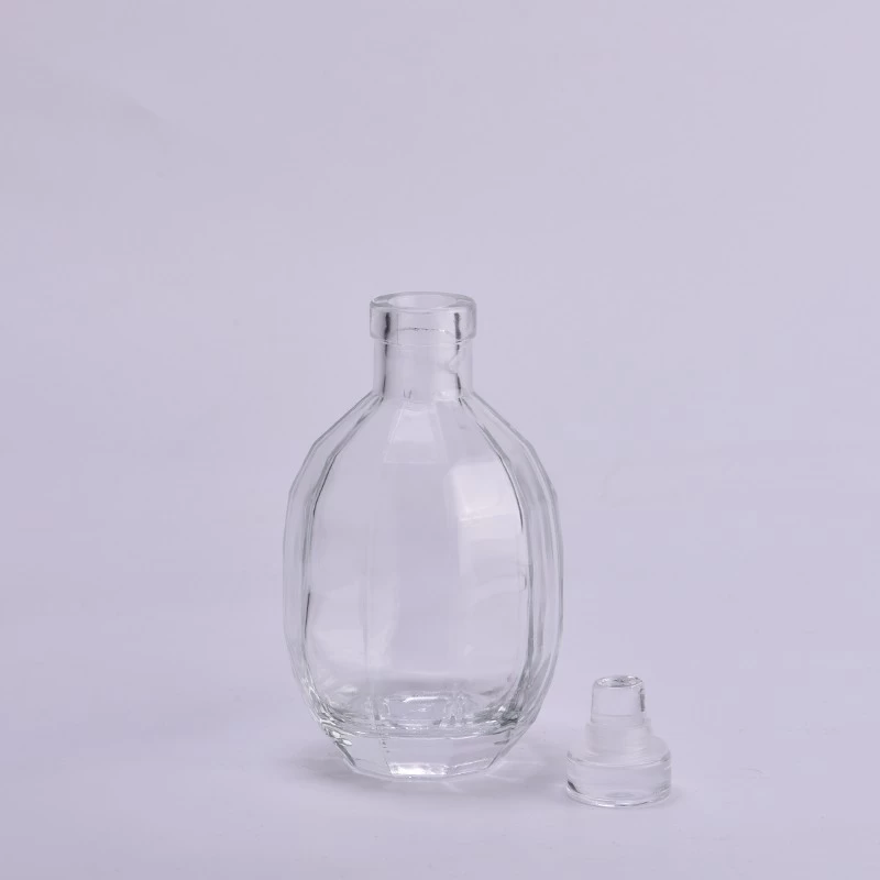  8oz Clear Glass bottle with lid home decor