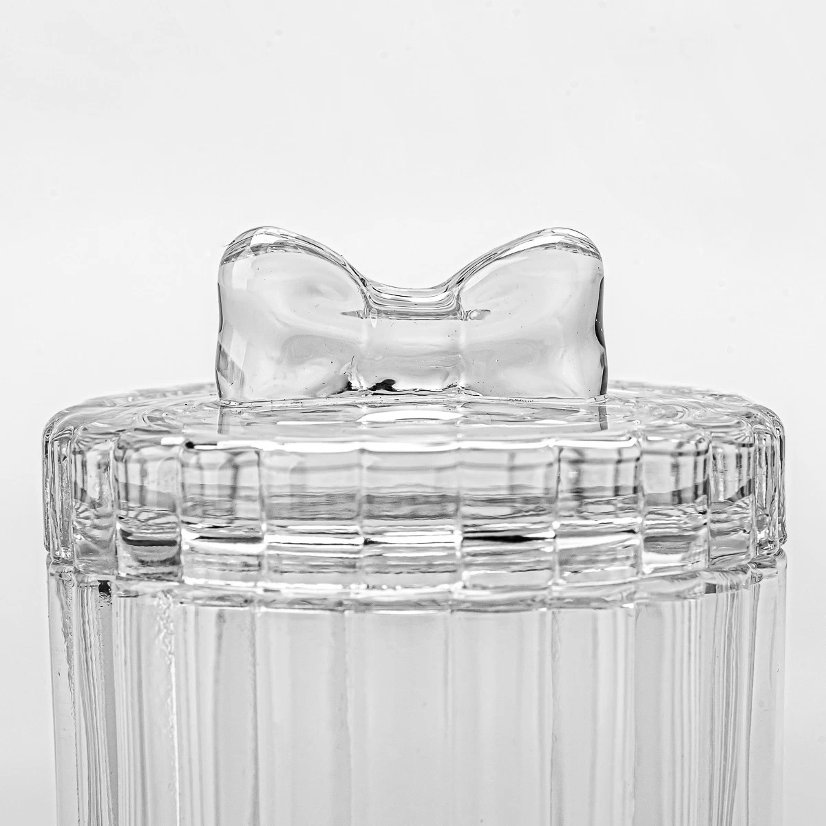 Wholesale 90ml ribbed cylinder shape Glass Candle Jars with glass lid