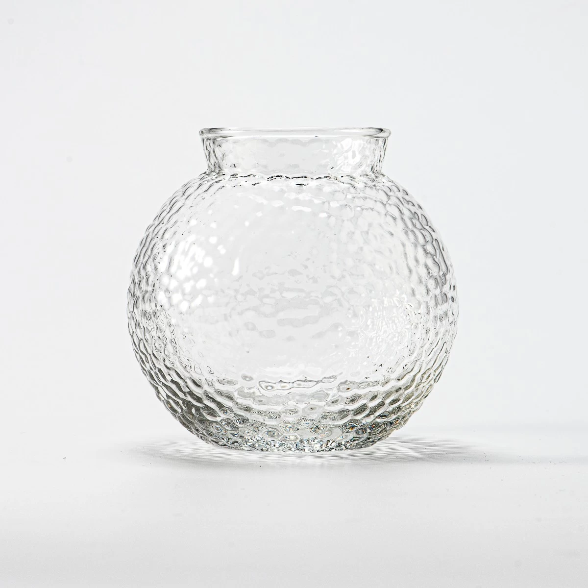 Wholesale 550ml 600ml handmade honeycomb spherical glass candle jar glass vase