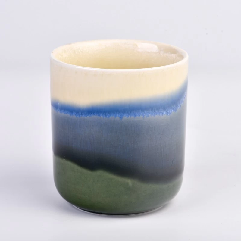 Elegant glazed ceramic scented candle jar for decoration