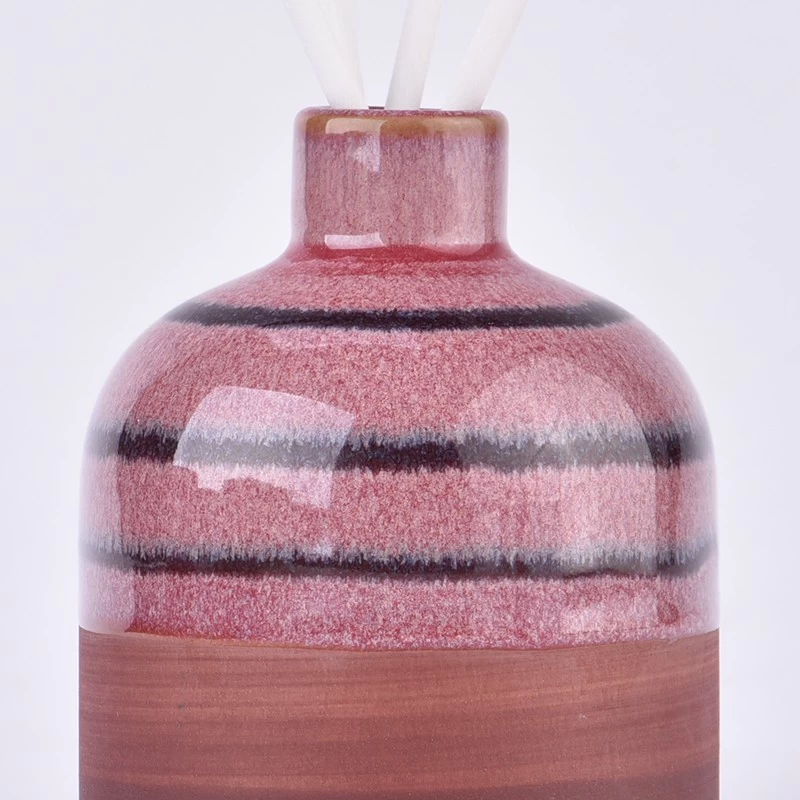 Luxury Colored Glazed Ceramic Reed Diffuser Bottle Perfume Ceramic Bottle for Home Fragrance