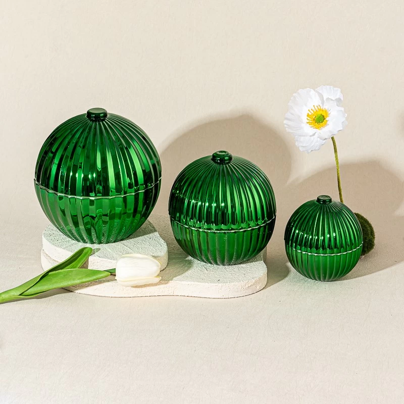 Luxury Green Textured Ball Shape Glass Candle Jar with Lid Decorative Candle Holder