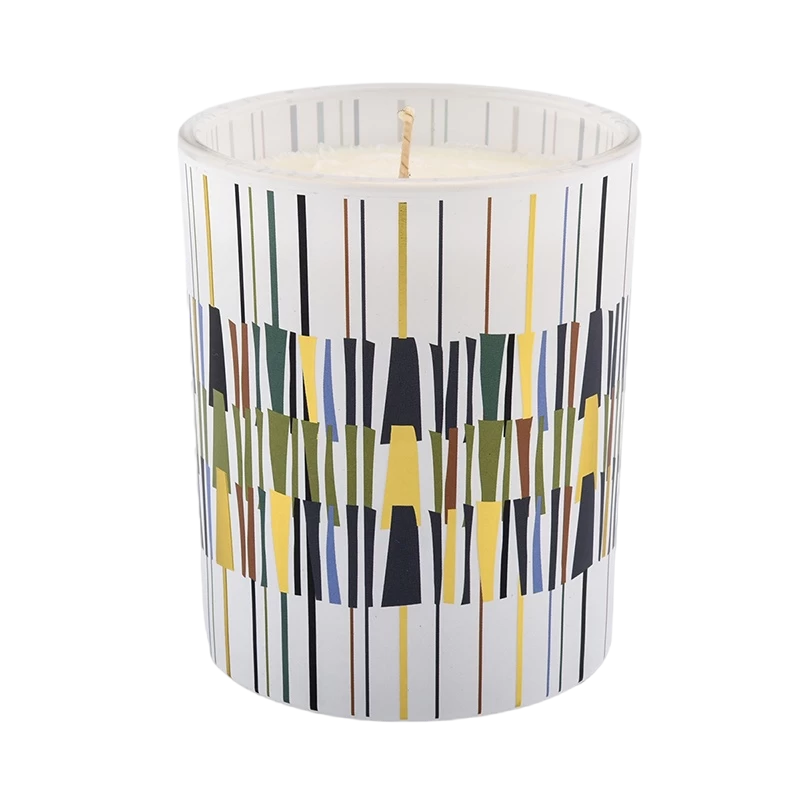 Wholesale custom-made modern pattern glass candle jars for candles