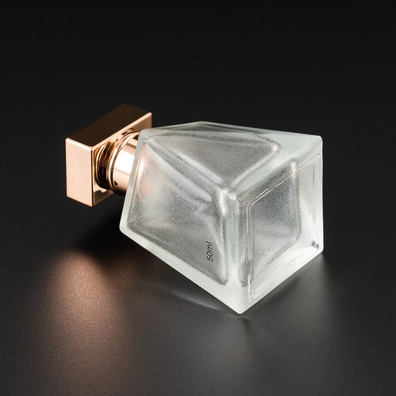 50ml Luxury frosted white Glass Perfume Bottle Wholesale