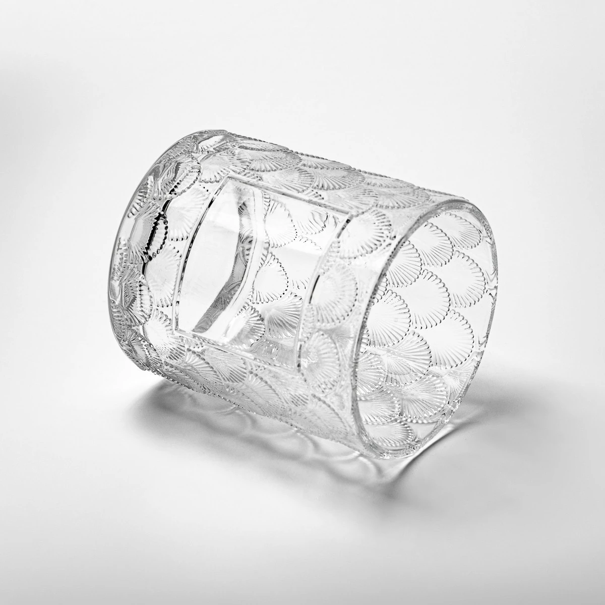 Wholesale 8oz Custom Label Fancy Emboss Surface Glass Vessel Scented Candle Jar