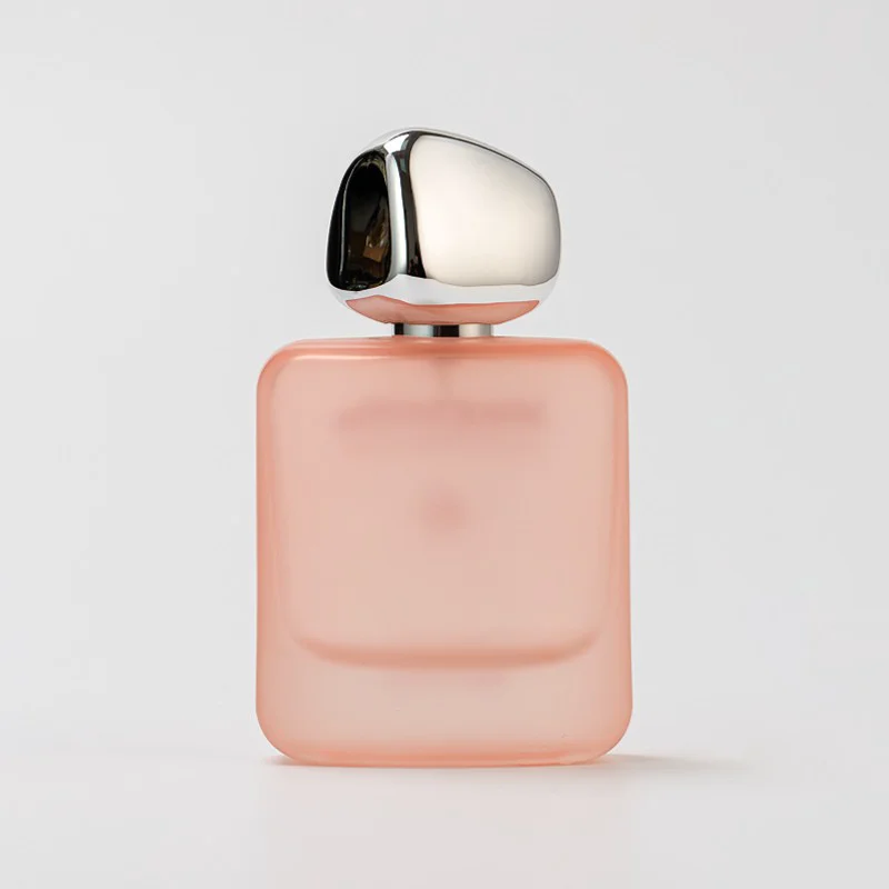 Home Decor Frosted Pink Glass Bottle Perfume Fragrance Bottle with Silver Lid