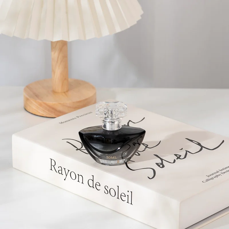 Luxury 30ml Silk Screen Logo Glass Small Perfume Bottle with Lid Wholesaling