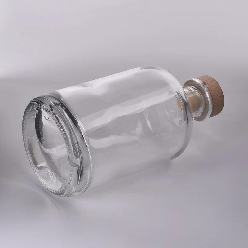 Wholesale Unique Bottom 524ML Clear Glass Bottle with Stopper