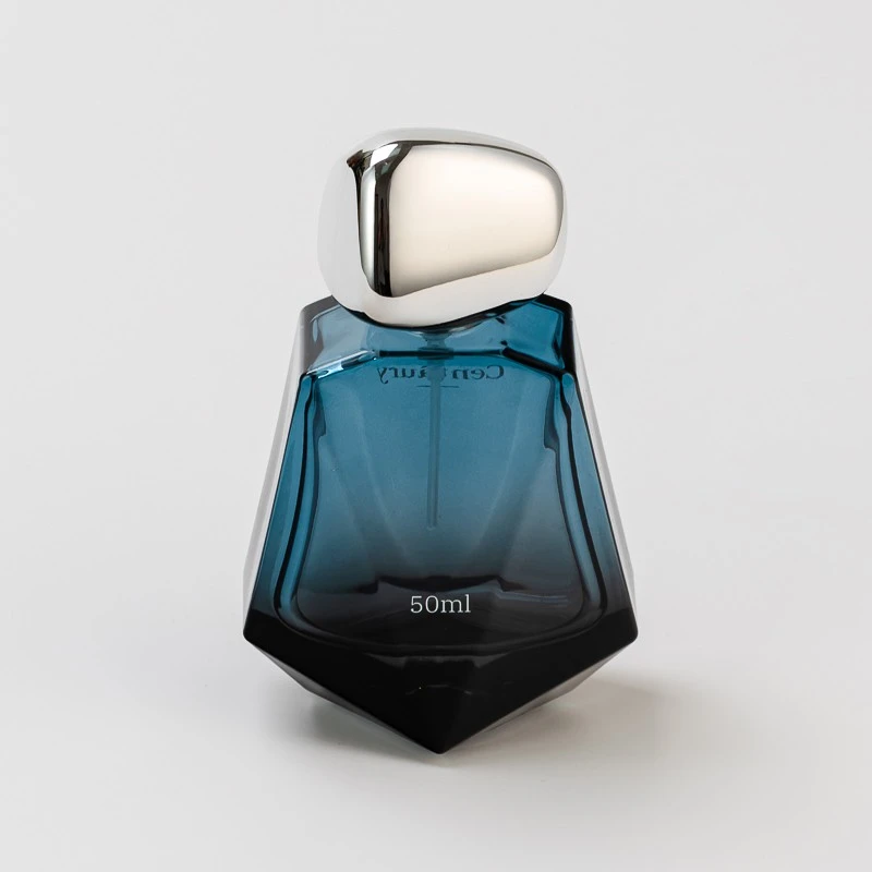 Creative Style 50ml Custom Color Glass Perfume Spray Bottle with Silver Lid