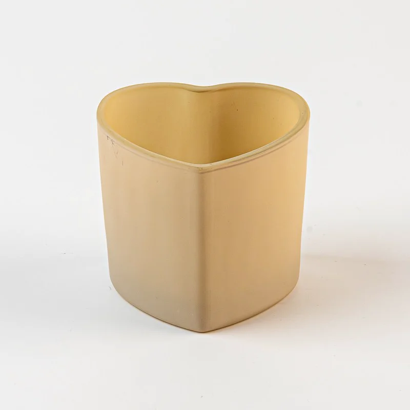 Wholesaling Heart Shape Glass Matte Color Candle Vessel Glass Candle Jar