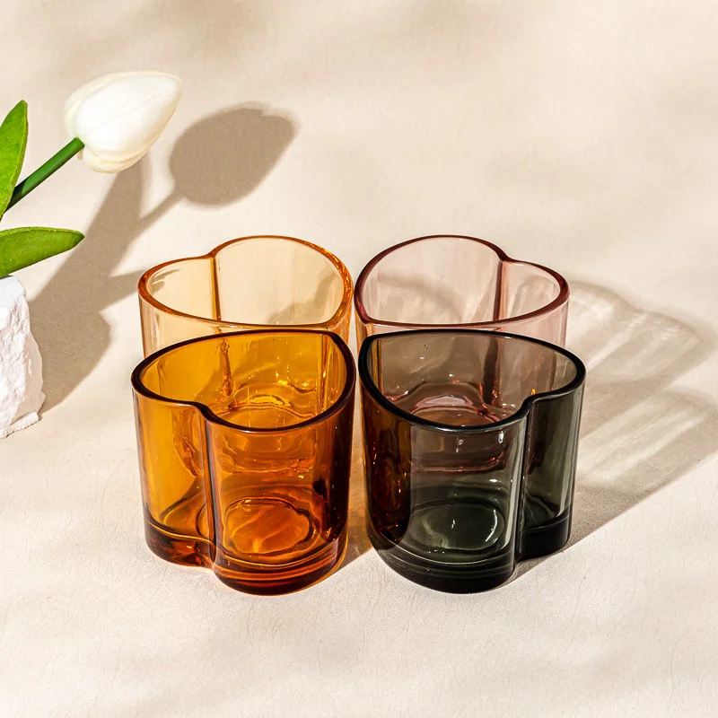 Hot Sale Heart Shape Style Transparent Black Glass Candle Vessel