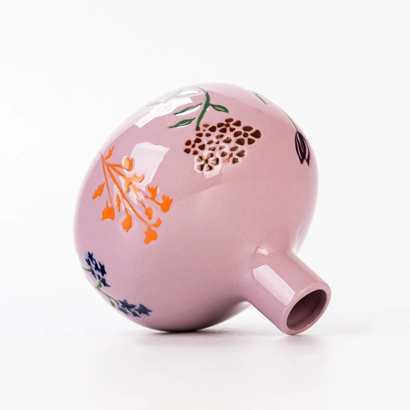 Wholesaling Fancy Pattern Pink Glazed Aroma Ceramic Bottle for Fragrance