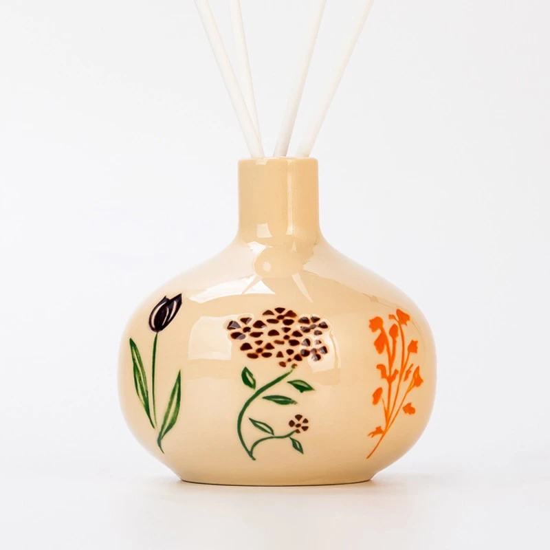 Elegant Glazed Ceramic Reed Diffuser Empty Bottle for Home Fragrance