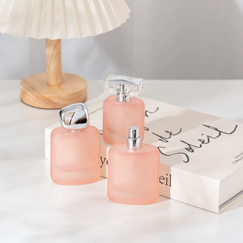 Square Frosted Pink Glass Bottle Perfume Fragrance Bottle with Silver Lid