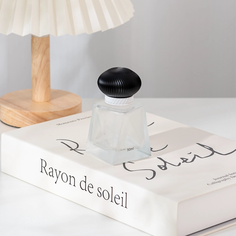 Frosted White Glass Bottle Perfume Fragrance Bottle Wholesale