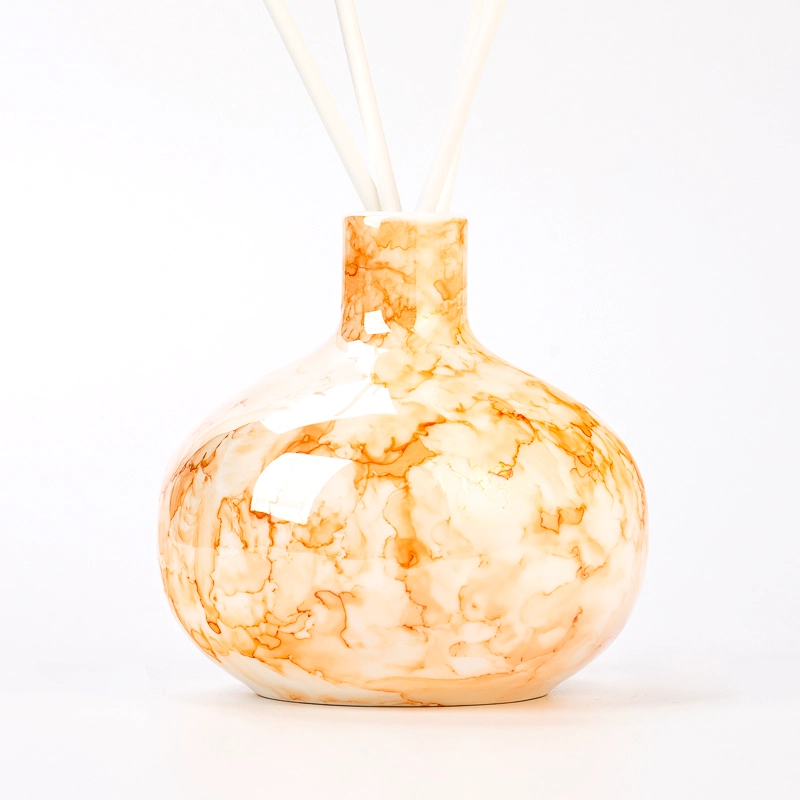 Elegant Style Customized Round Ceramic Diffuser Bottle for Fragrance