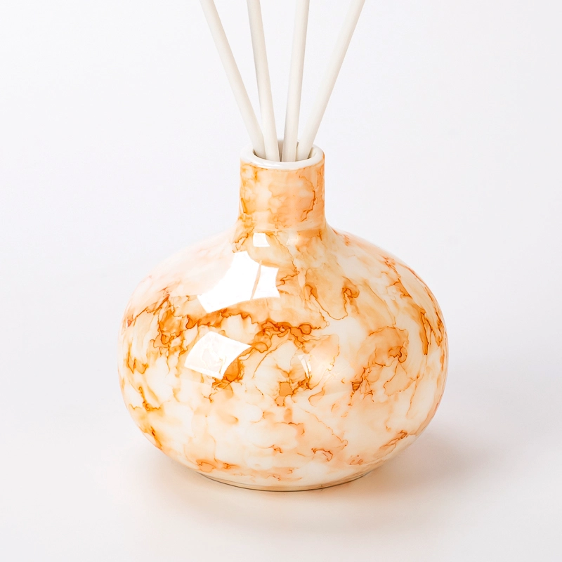Elegant Style Customized Round Ceramic Diffuser Bottle for Fragrance
